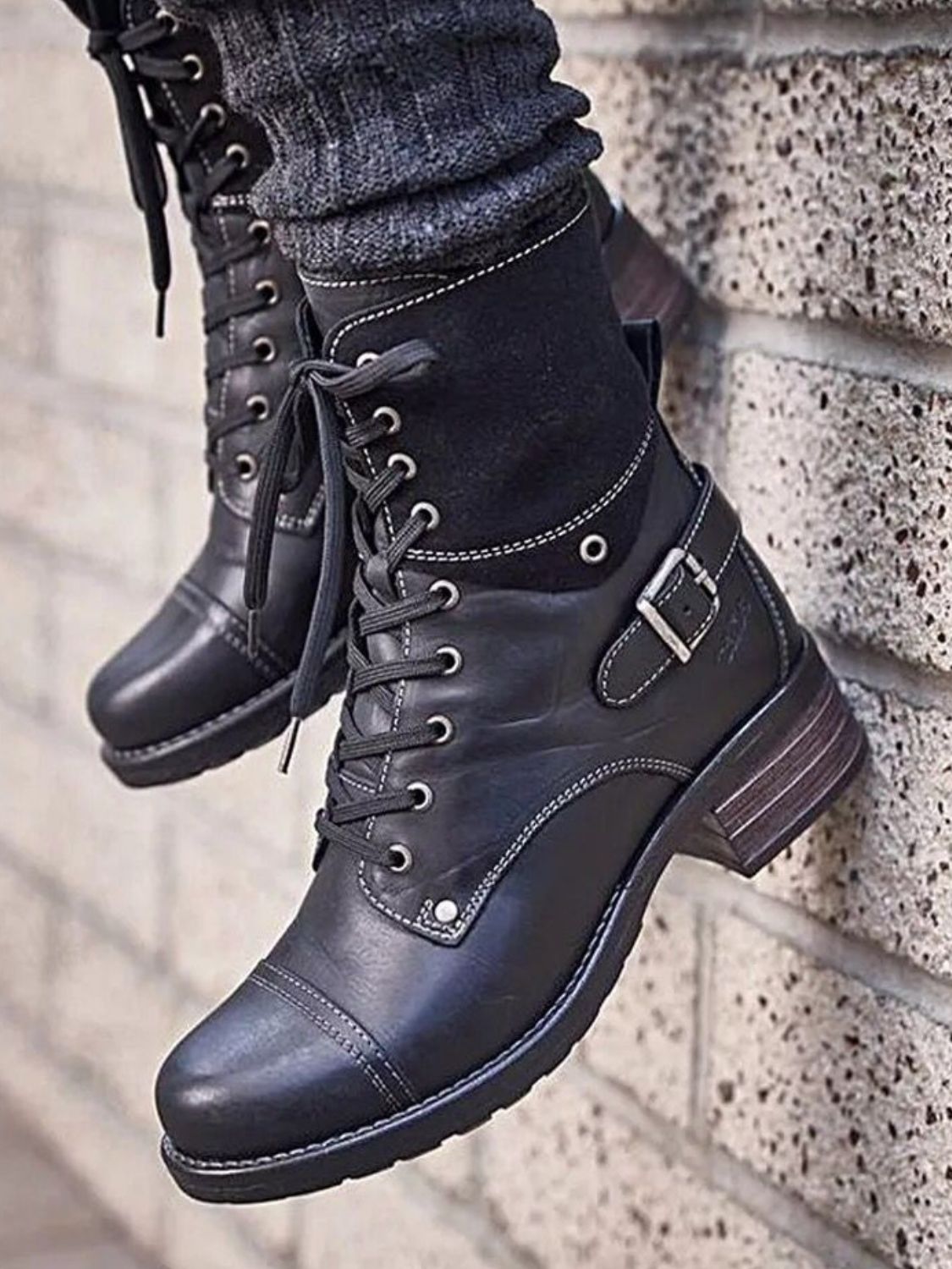  Stylish Mid-Heel Women's Boots with Lace-Up Design for Comfort & Stability"