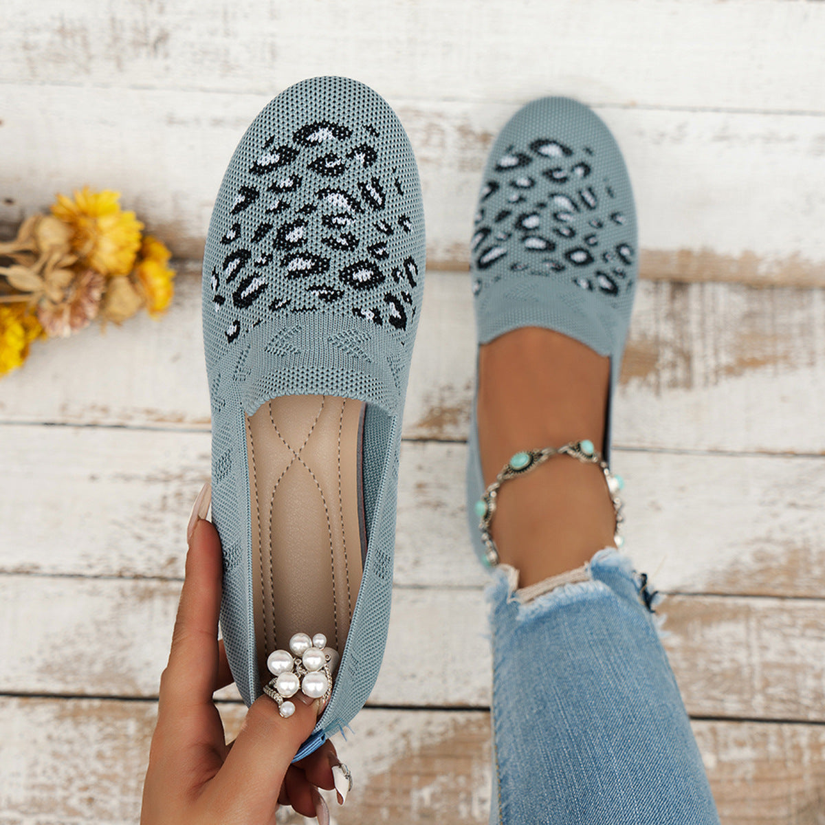 "Leopard-Mesh-Round-Toe-Flat-Slip-Ons – Trendy & Breathable Women's Flats | Comfortable, Stylish & Perfect for Everyday Wear"