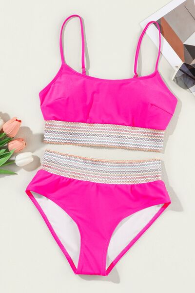 "Scoop Neck Spaghetti Strap Two-Piece Swim Set – Stylish & Comfortable Beachwear for Women"