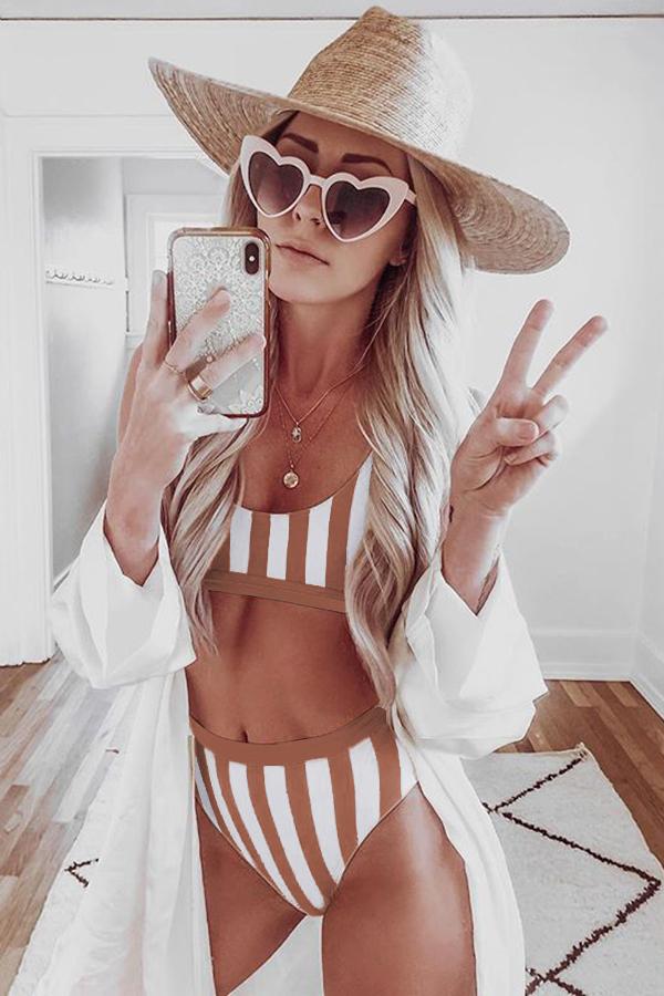 "Striped Tank High Waist Bikini – Trendy Two-Piece Swimsuit, Flattering High-Waisted Fit, Stylish Striped Design, Perfect for Beach & Poolside Fun"