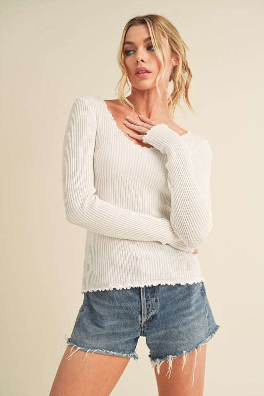 "Olivia Lettuce Hem Scoop Neck Long Sleeve Knit Top – Soft & Stylish, Flattering Scoop Neck, Trendy Lettuce Hem, Perfect for Layering & Casual Chic Looks"